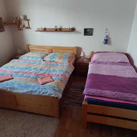 Appartamento Privat Bea Podturen Esterno foto