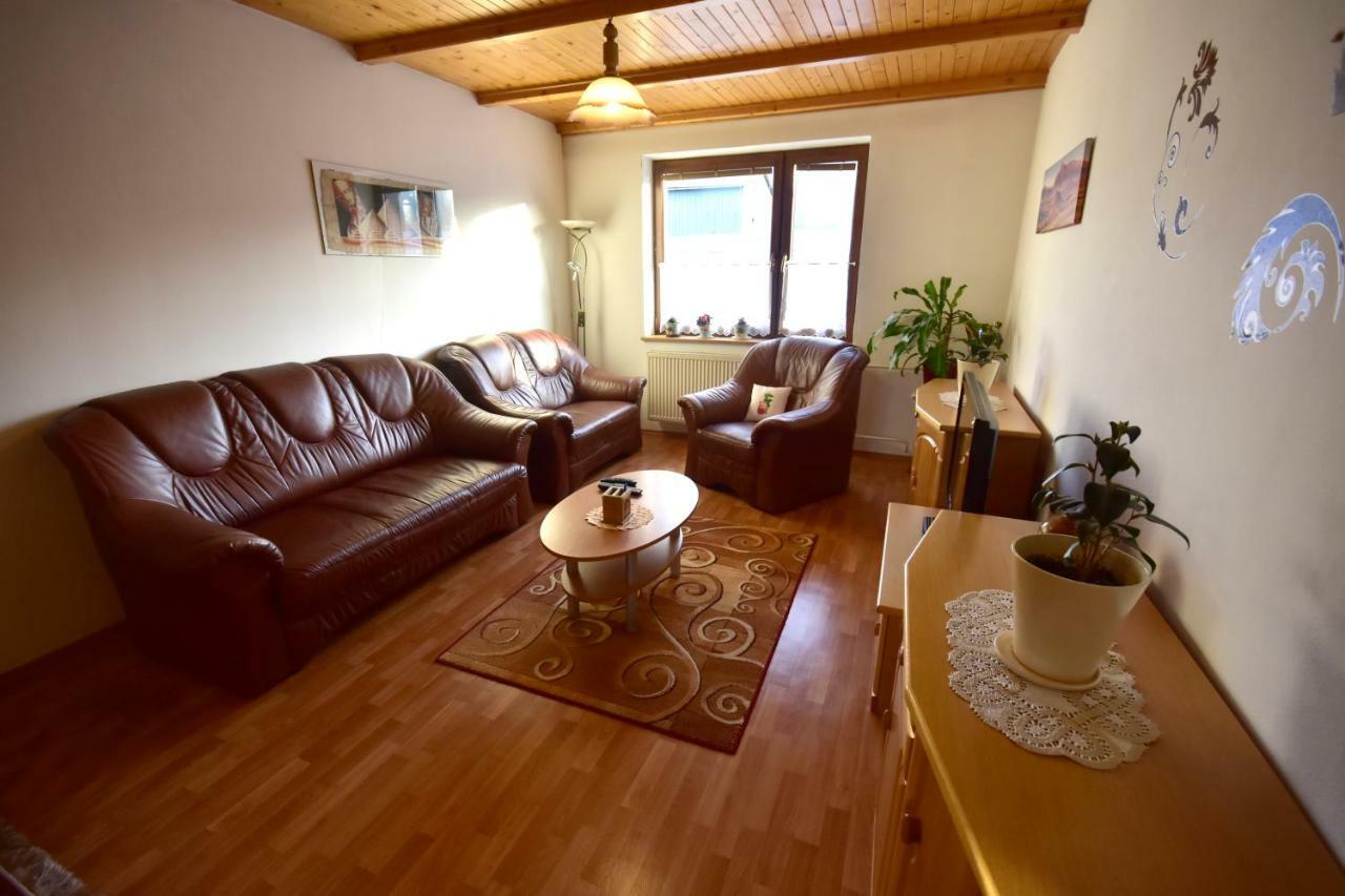 Appartamento Privat Bea Podturen Esterno foto